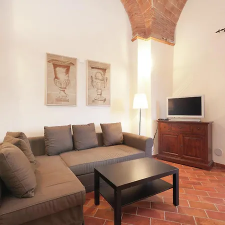 House In Tuscany Near Baratti