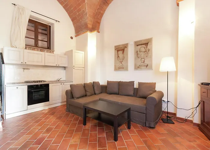 House In Tuscany Near Baratti 別荘 カンピーリア・マリッティマ